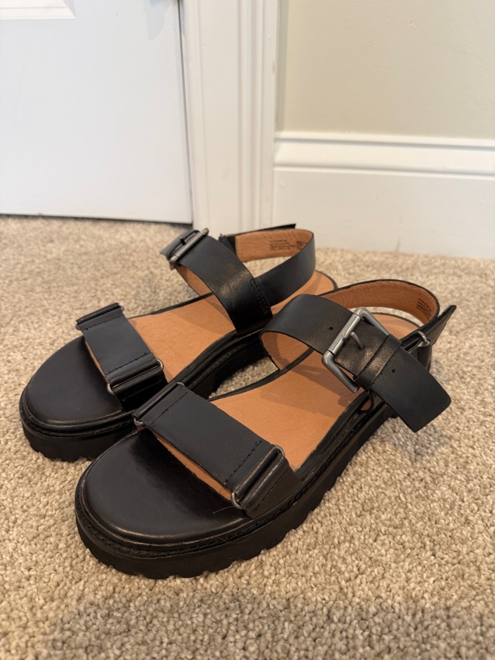 Madewell The Cady Lugsole Sandal Size 8 EUC